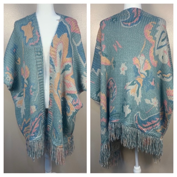 Anthropologie Elora Knit Tassel Kimono Poncho Wrap Chunky Cable Knit - Picture 4 of 16